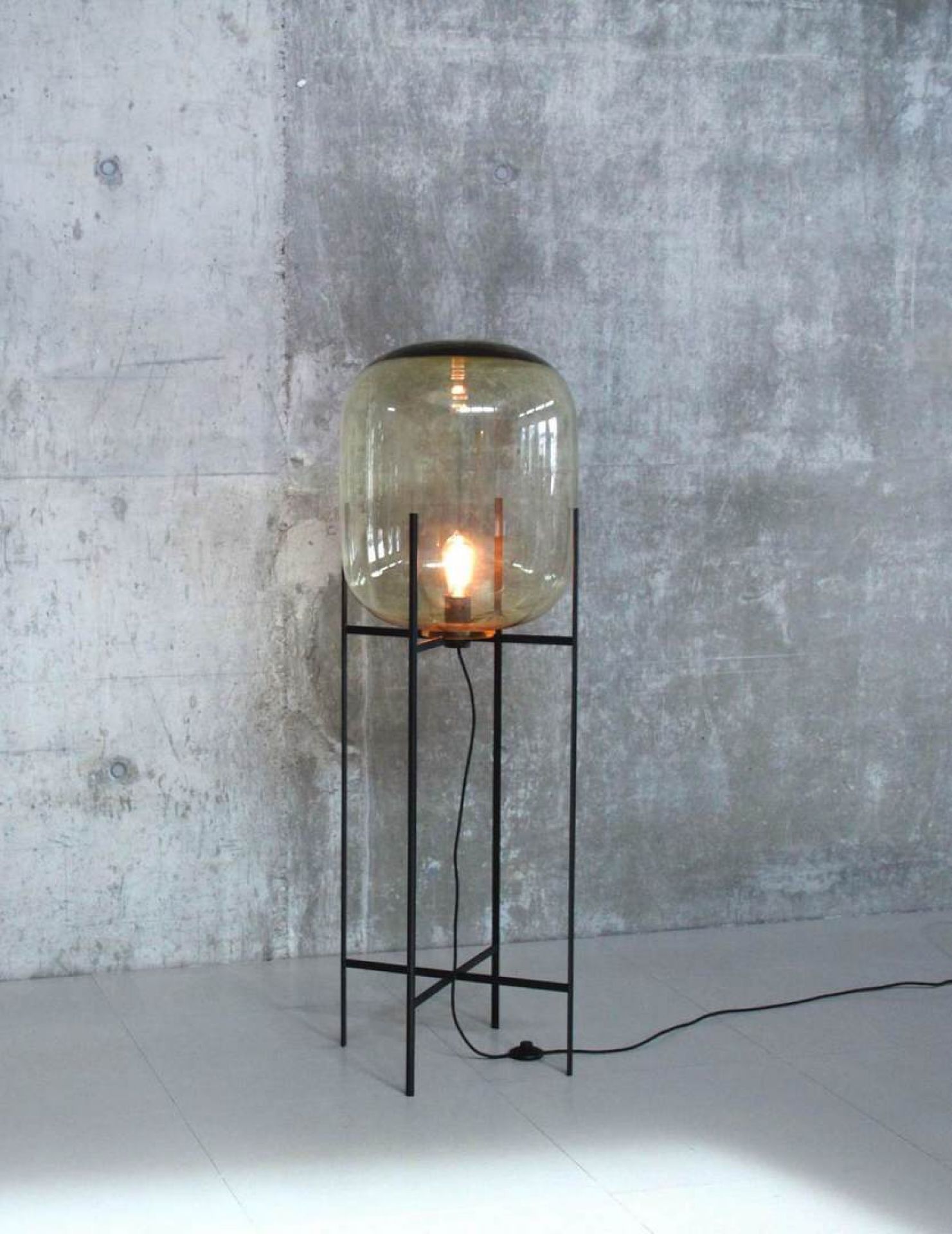 Oda Big staande lamp Pulpo