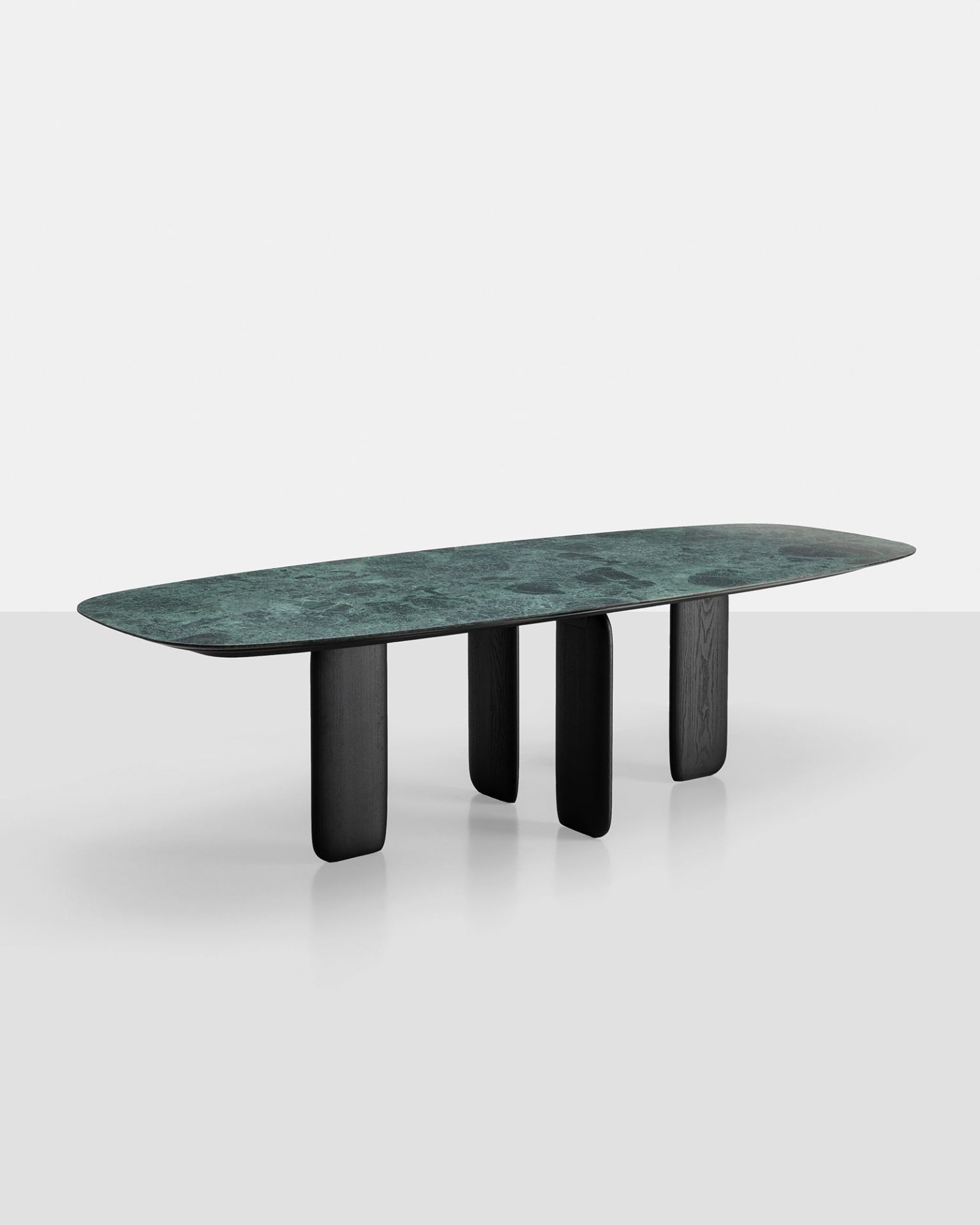 Pala-tafel (eettafel) KRISTALIA