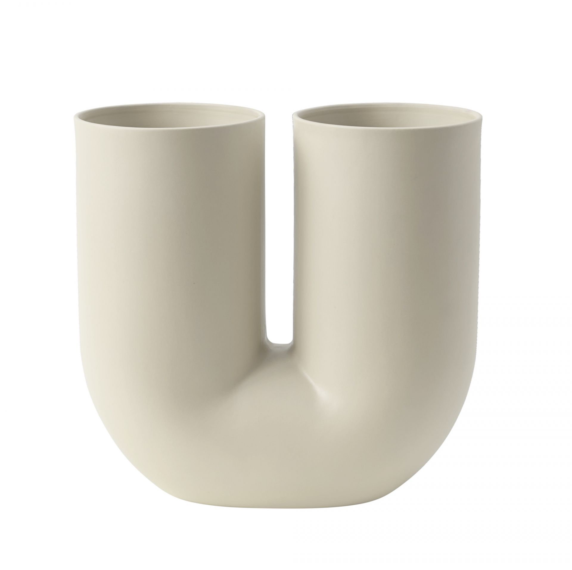 Kink Vase Sand von Muuto, moderne Keramikvase mit zwei Öffnungen in Sandbeige.