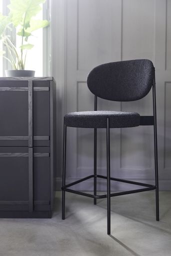 Series 430 Bar Stool Barhocker von Verpan in Schwarz mit Stoffbezug Remix 123.