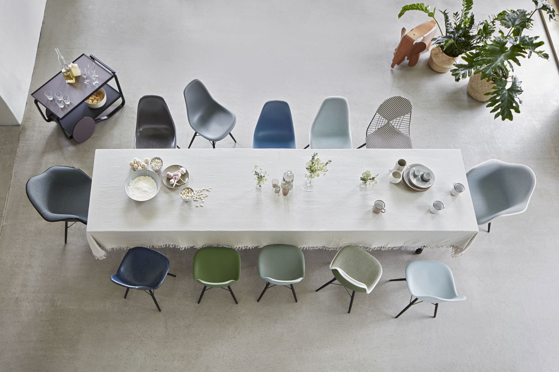 Eames Plastic Side Chair DSW stoel Vitra esdoorn zwart-groen