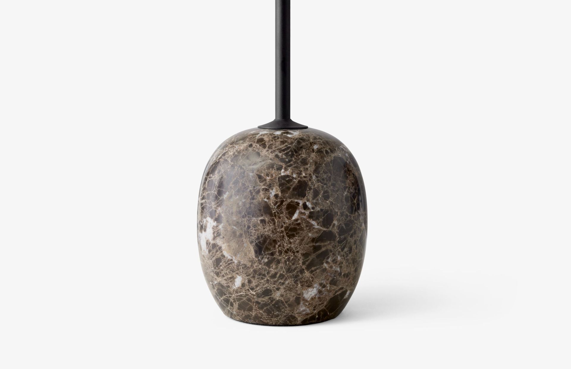 Lato LN8 / LN9 bijzettafel met houten blad AndTradition notenhout - marmer Emparador