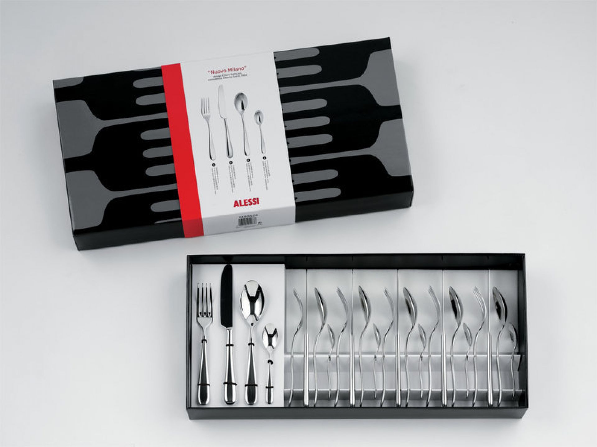Alessi Nuovo Milano Besteckgarnitur, 24-teilig im Geschenkkarton. Modernes Edelstahl Besteck für den gedeckten Tisch.