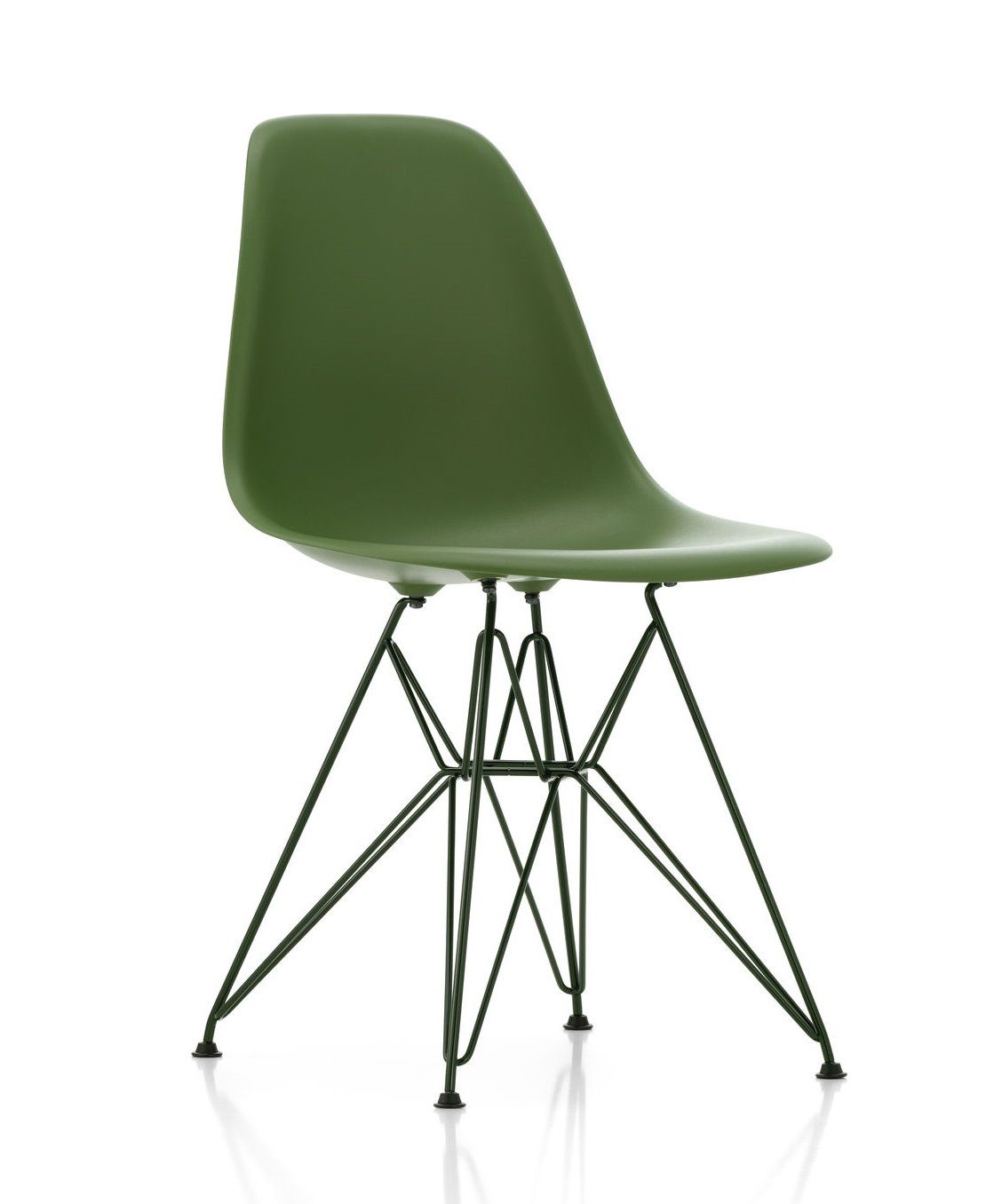 Grüner Eames DSR Stuhl von Vitra mit verchromtem Eiffelgestell auf weißem Hintergrund.