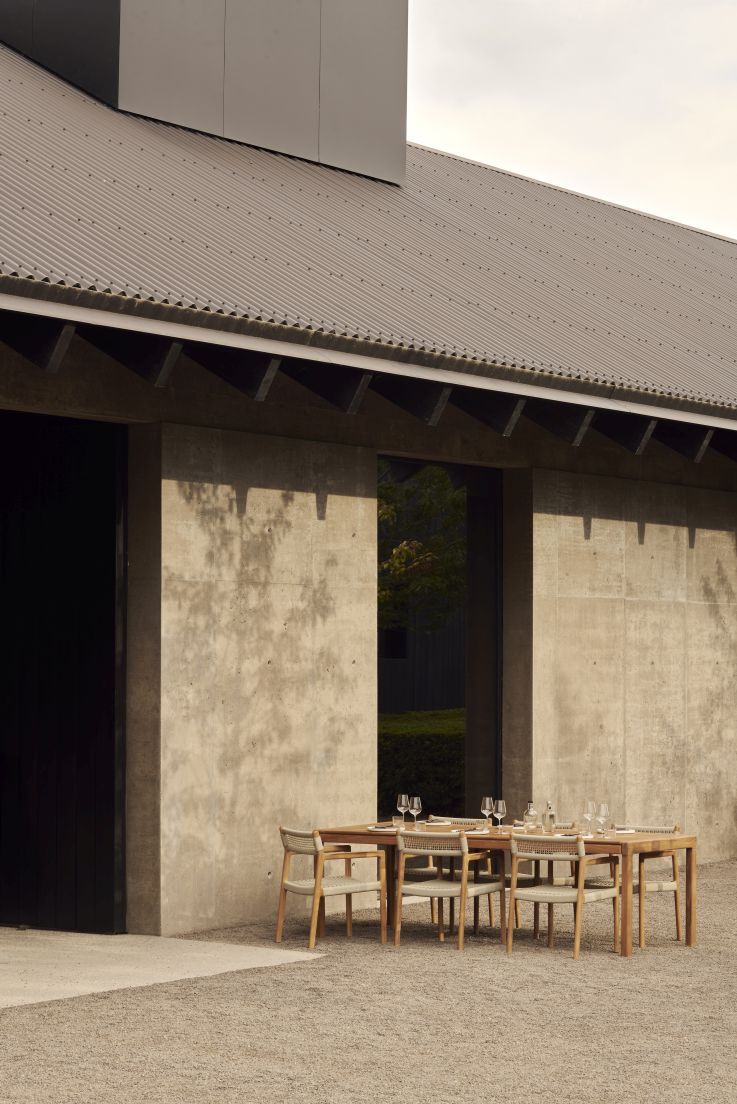 Jack Woven Outdoor-stoel van teakhout van Ethnicraft