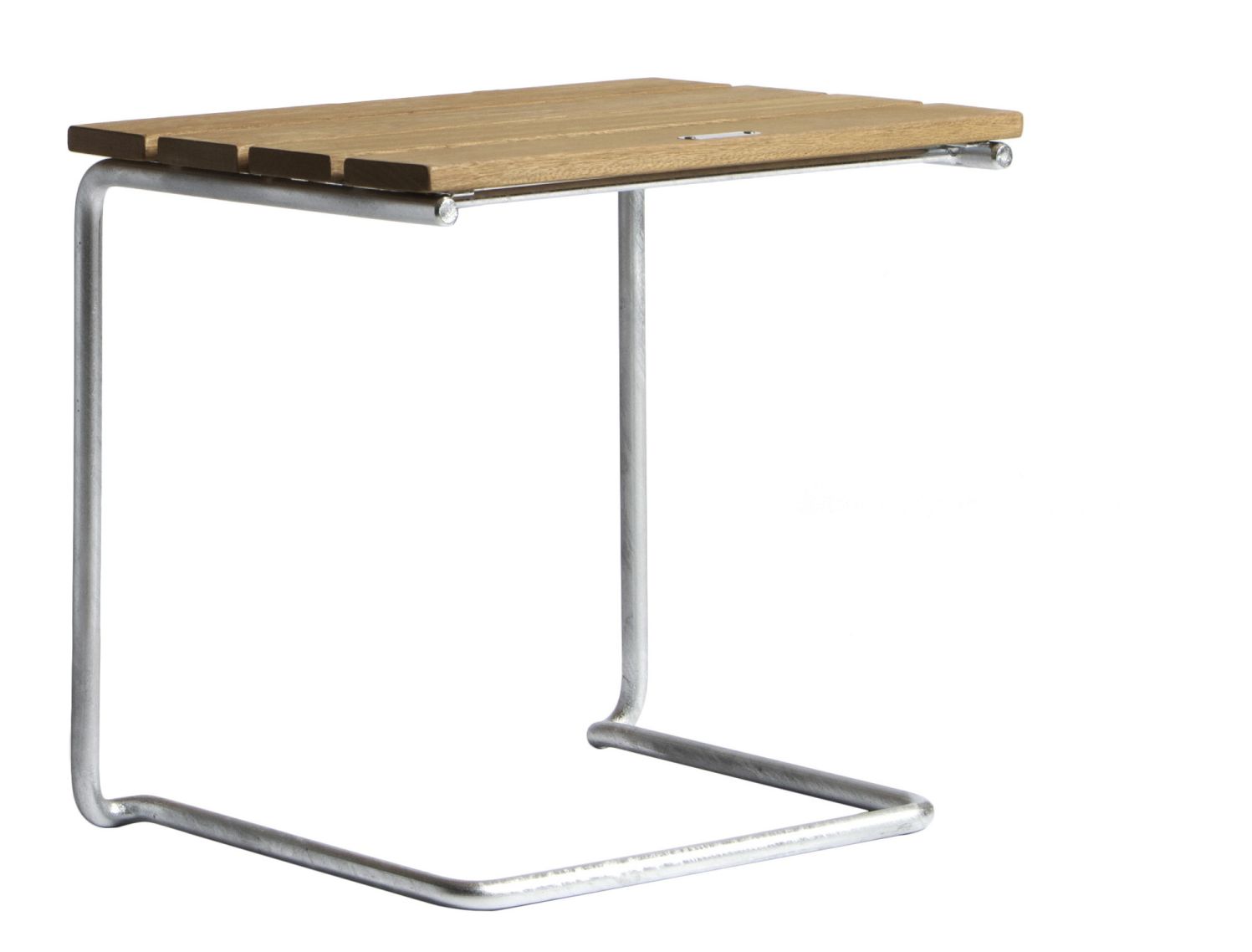 Hocker A3 von Grythyttan Stalmöbler: Moderner Beistelltisch mit Eichenholzplatte und Stahlgestell.