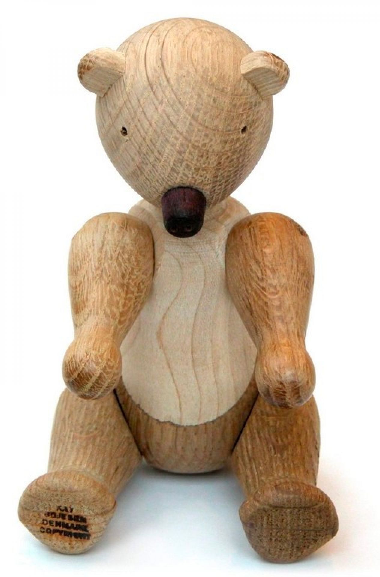 Holz Bär Spielzeug von Kay Bojesen Denmark, handgefertigt und nachhaltig für Kinder.
