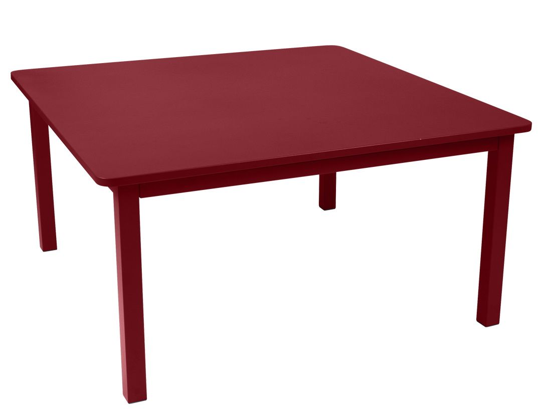 Quadratischer, bordeauxroter Craft Tisch von Fermob für den Außenbereich, ideal für Garten und Terrasse.