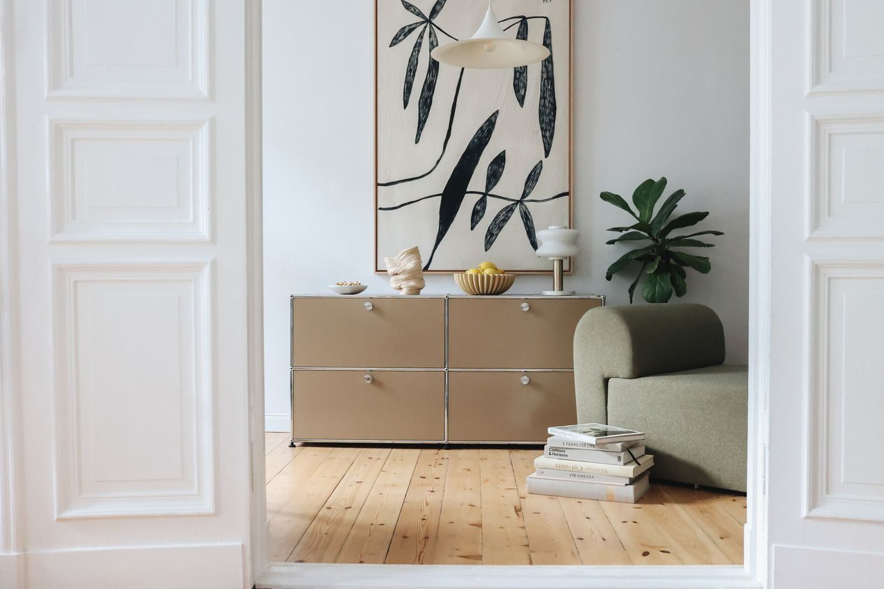 USM Haller dressoir E2 met 4 klapdeuren