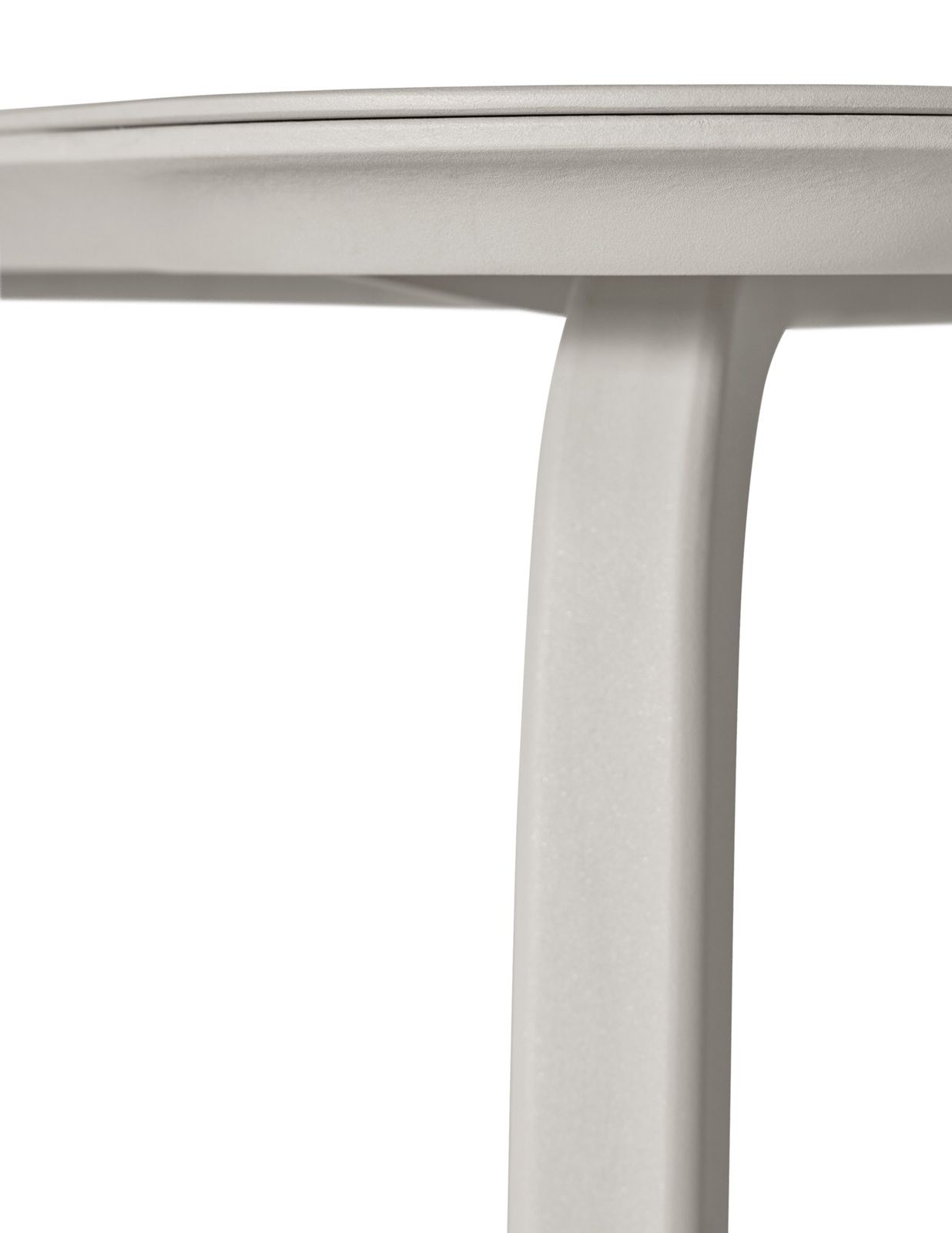 VIPP732/VIPP733 Lagrasse eettafel voor buiten Vipp