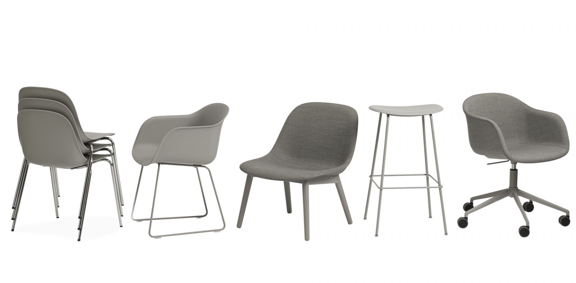 Graue Muuto Fiber Armchair Stühle mit verschiedenen Gestellen: Kufengestell, Vierfuß, Barhocker und Bürostuhl.