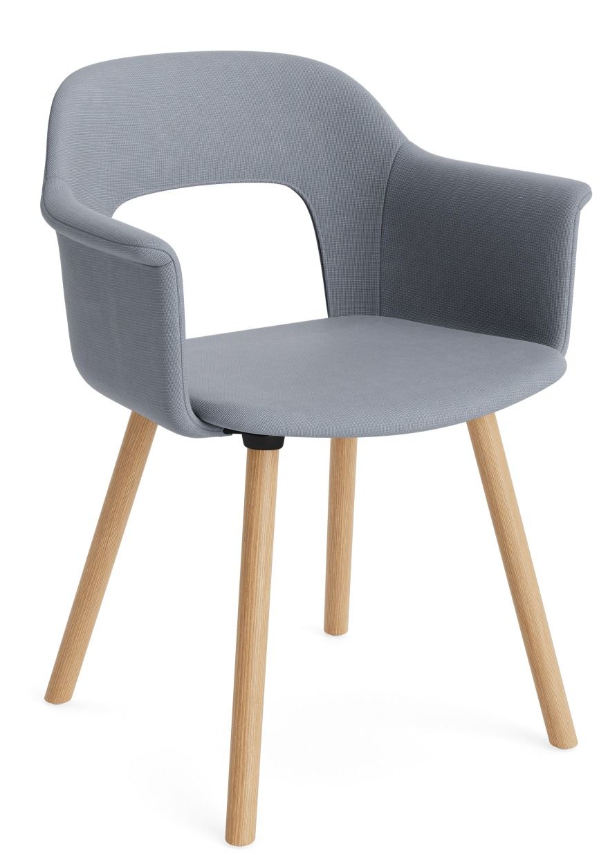 Layout Armchair von Hay: Moderner Armlehnstuhl in Grau mit Holzbeinen für Esszimmer und Wohnbereich.
