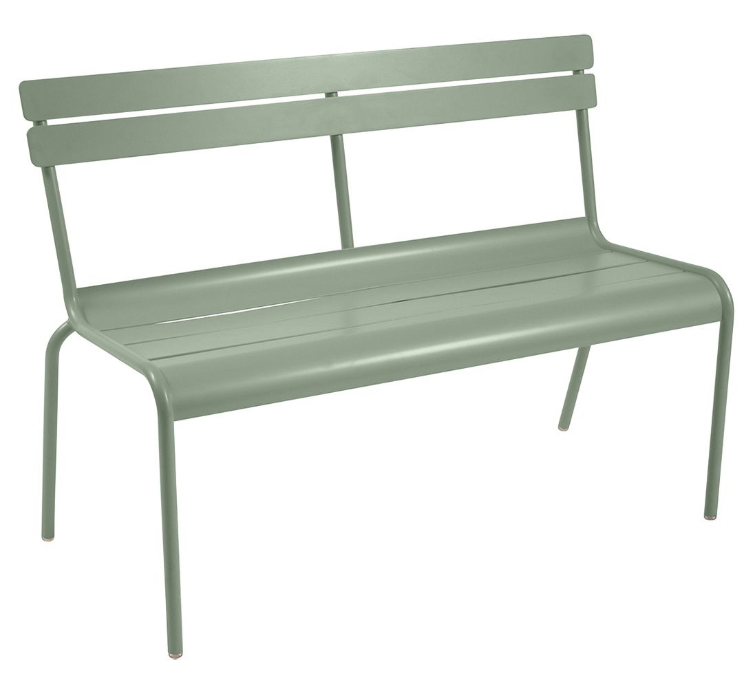 Grüne Fermob Luxembourg Bank für 2-3 Personen, ideal für Garten und Terrasse.