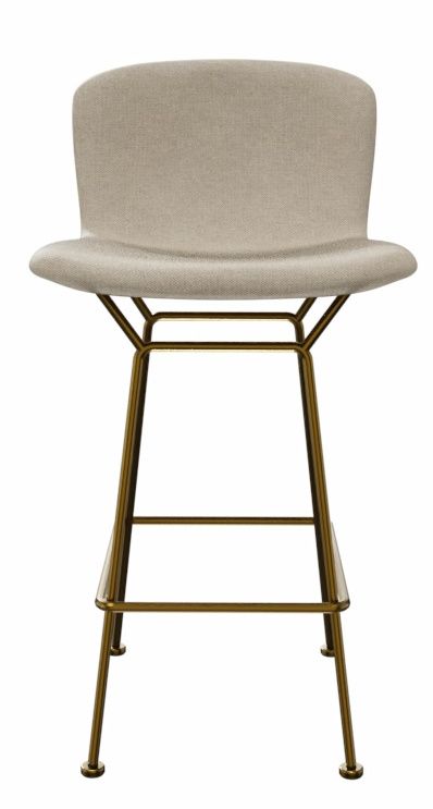 Bertoia Barhocker von Knoll International mit beigem Sitzpolster und goldfarbenem Metallgestell, Frontansicht.