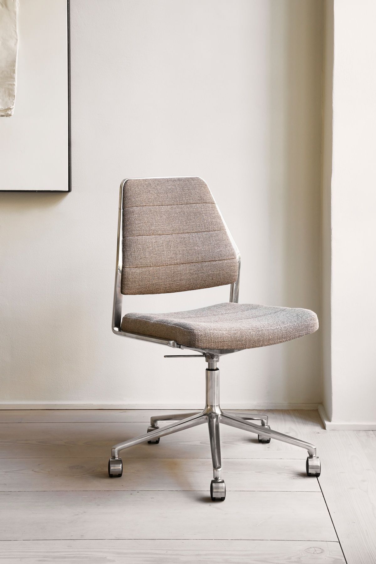  VIPP454+ /  VIPP 454+ Swivel chair draaistoel Vipp