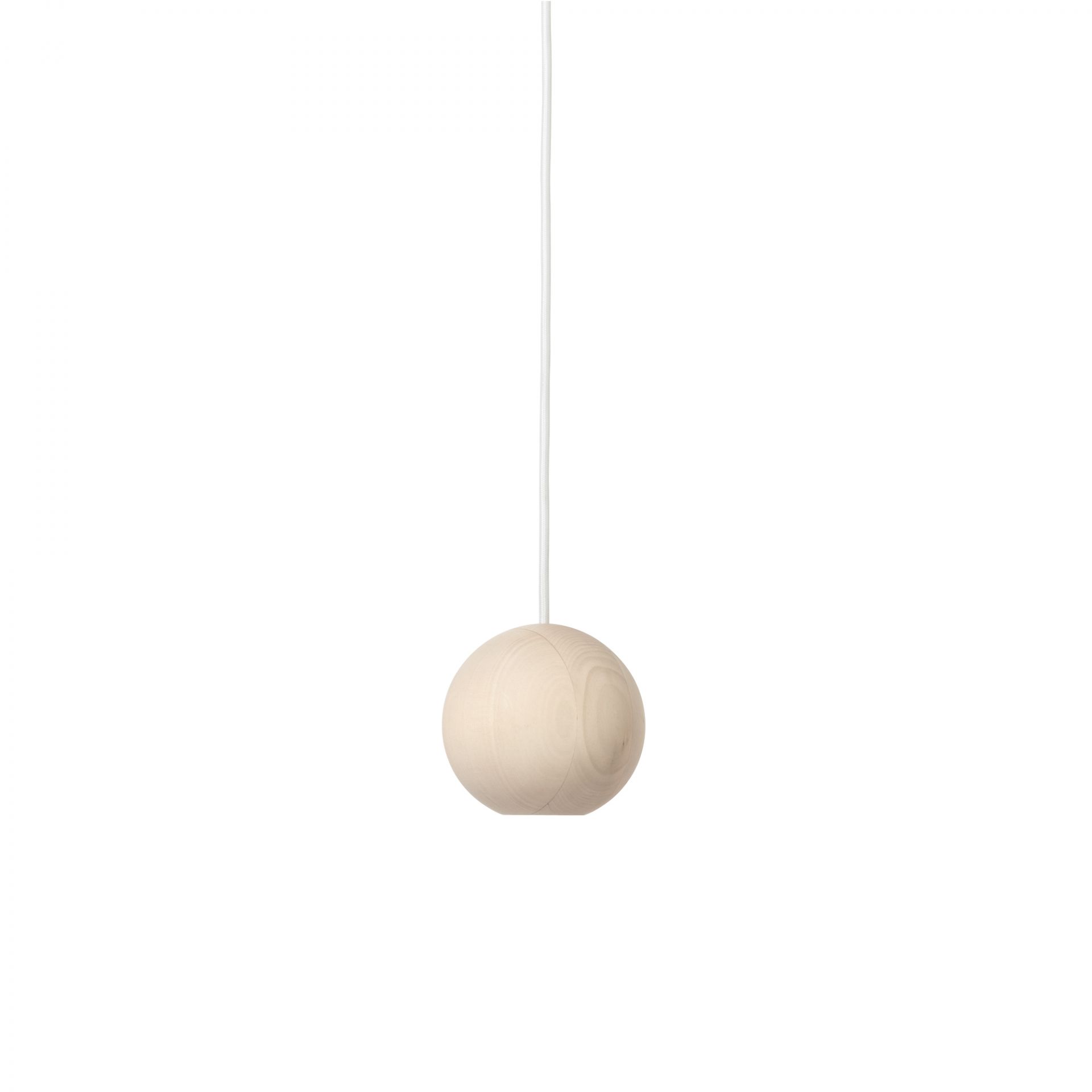 Liuku Base: Hängeleuchte aus hellem Lindenholz mit weißem Kabel, minimalistisches Design für Wohnräume.