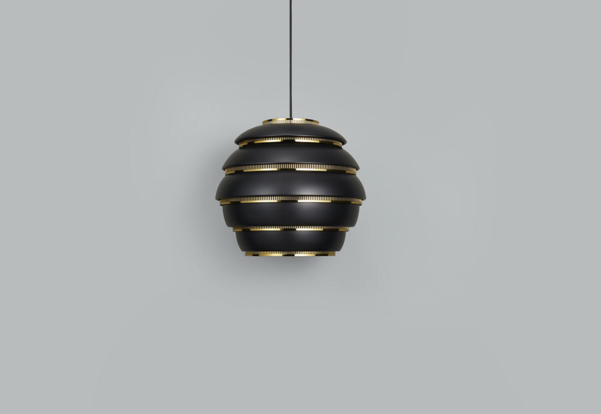 A331 Beehive Hängeleuchte in Schwarz mit goldenen Akzenten, moderne Pendelleuchte für Wohnräume.