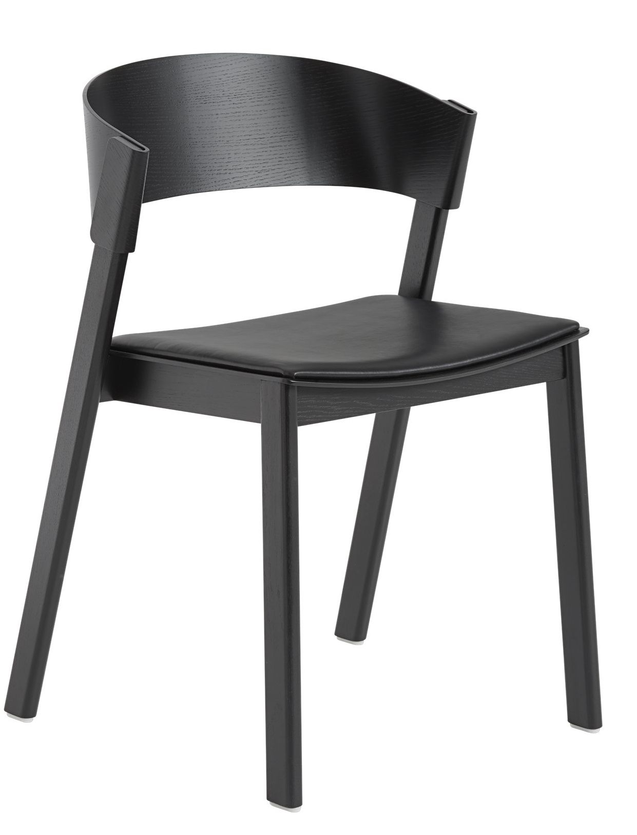 Schwarzer Cover Side Chair Stuhl von Muuto mit Holzrahmen und gepolsterter Sitzfläche, Ansicht von vorne.