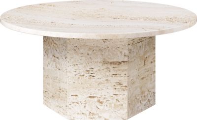 Runder Gubi Couchtisch "Epic Coffee Table" aus Travertin, moderner Beistelltisch für Wohnzimmer.