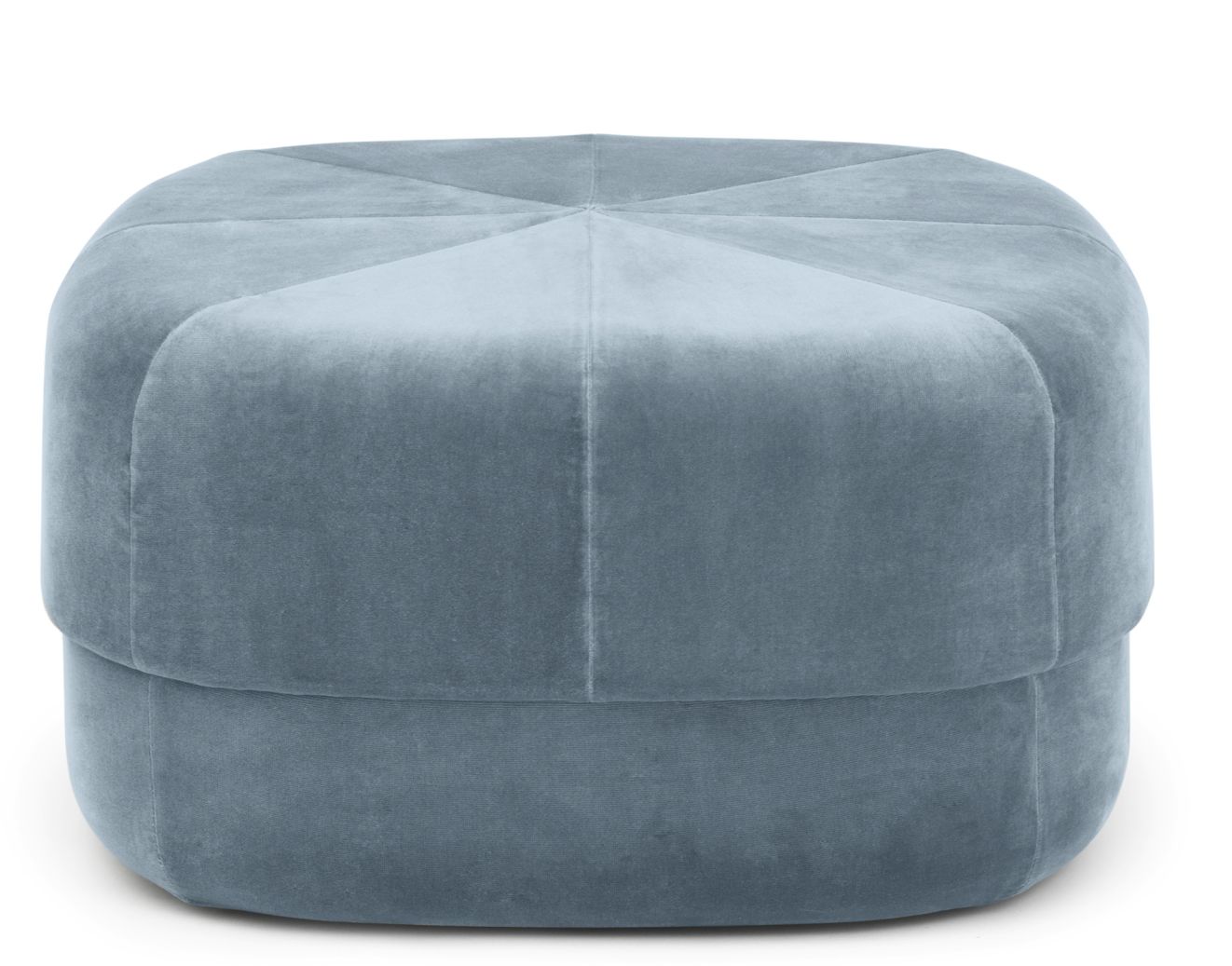 Blauer Circus Pouf Large Hocker von Normann Copenhagen, gepolsterter Sitzhocker aus weichem Samtstoff.