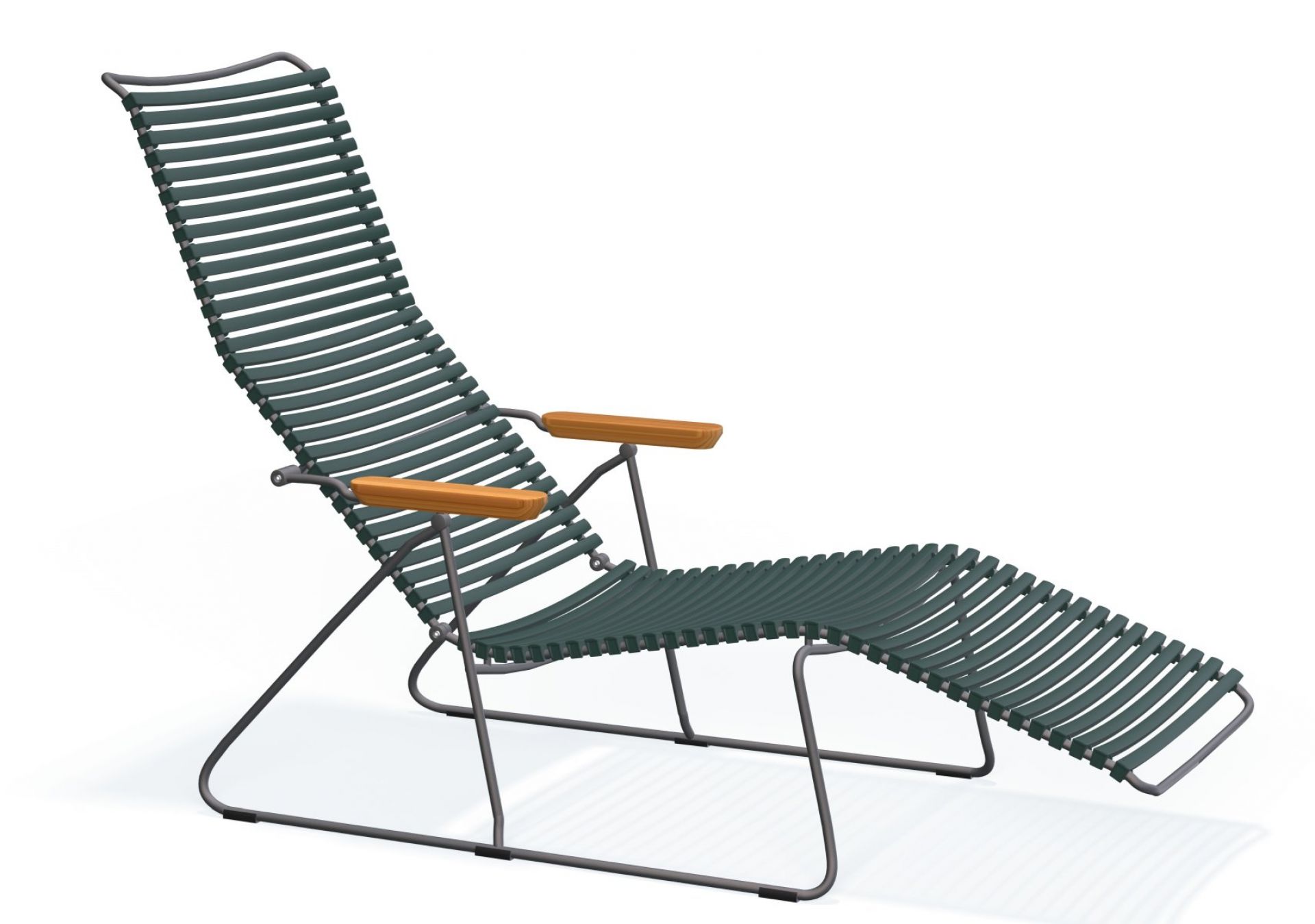 Click Sunlounger: Dunkelgraue Outdoor Sonnenliege von Houe mit Holzarmlehnen für Garten und Terrasse.