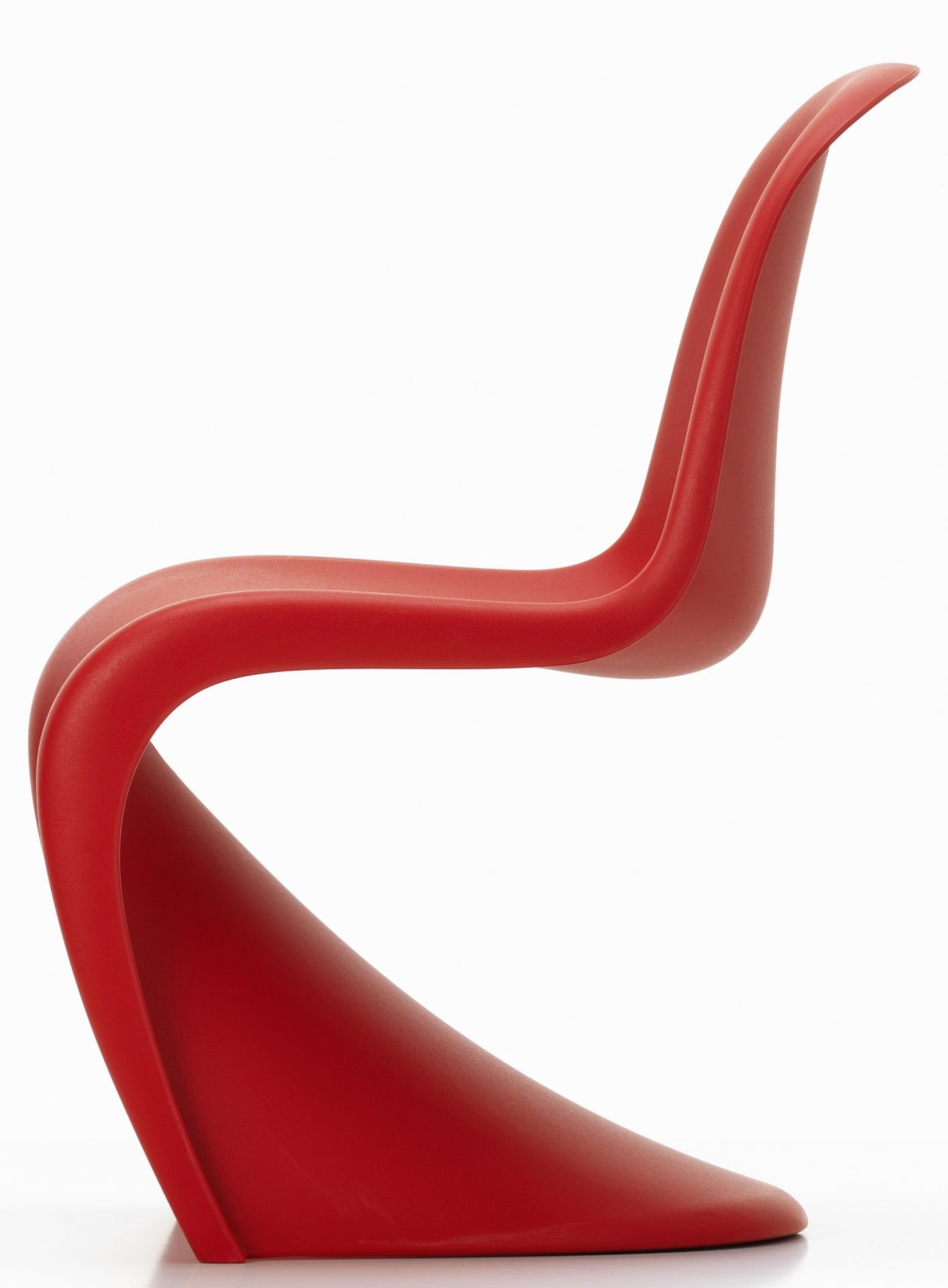 Roter Panton Junior Stuhl von Vitra: Designklassiker für Kinder, ergonomisch und modern.