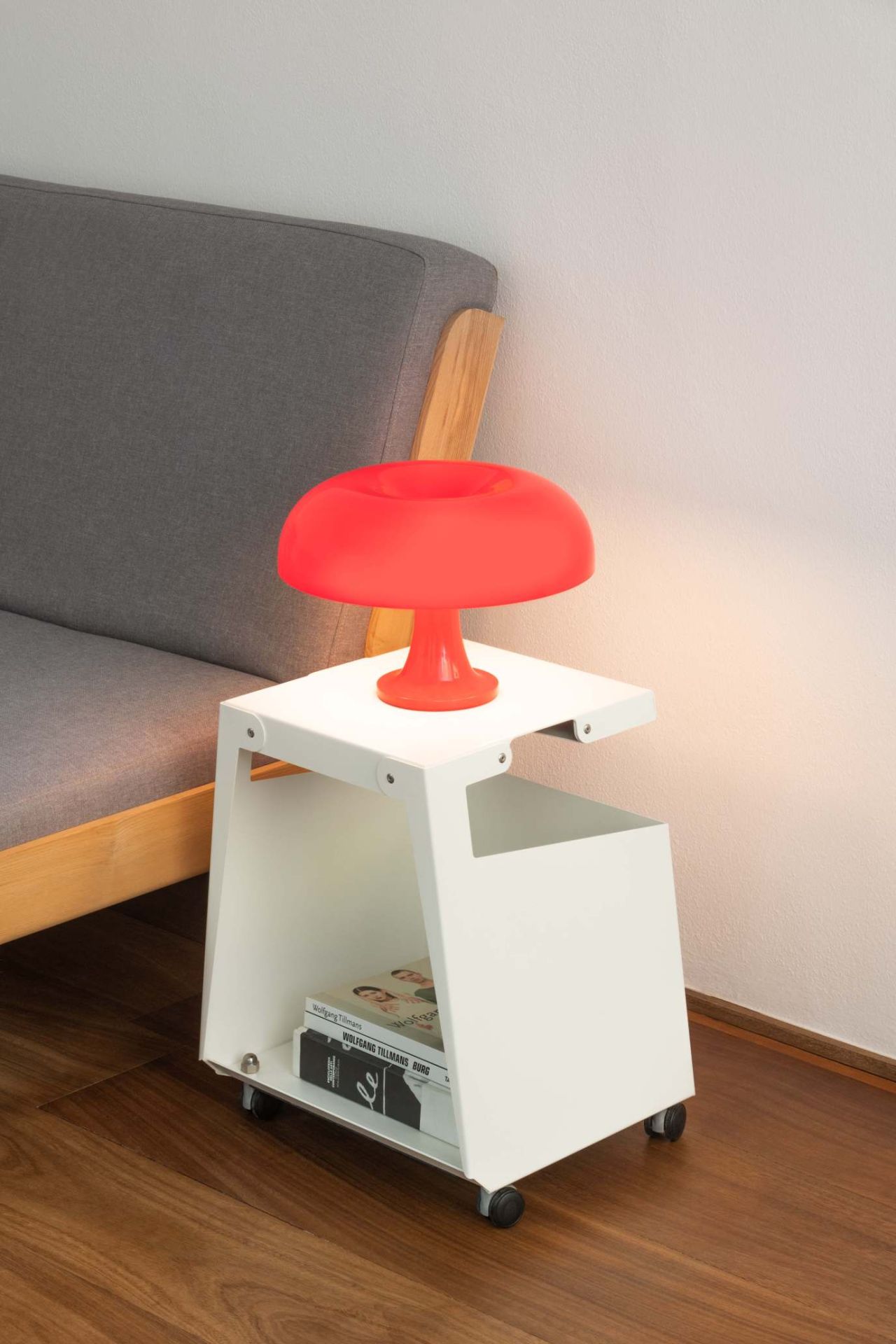 Nessino tafellamp Artemide rood