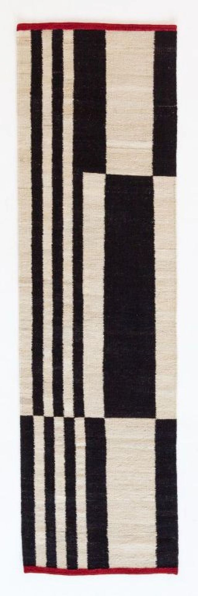 Nanimarquina Läufer Mélange Stripes, 80x240 cm, mit schwarzen und beigen Streifen. Teppich für Flur.