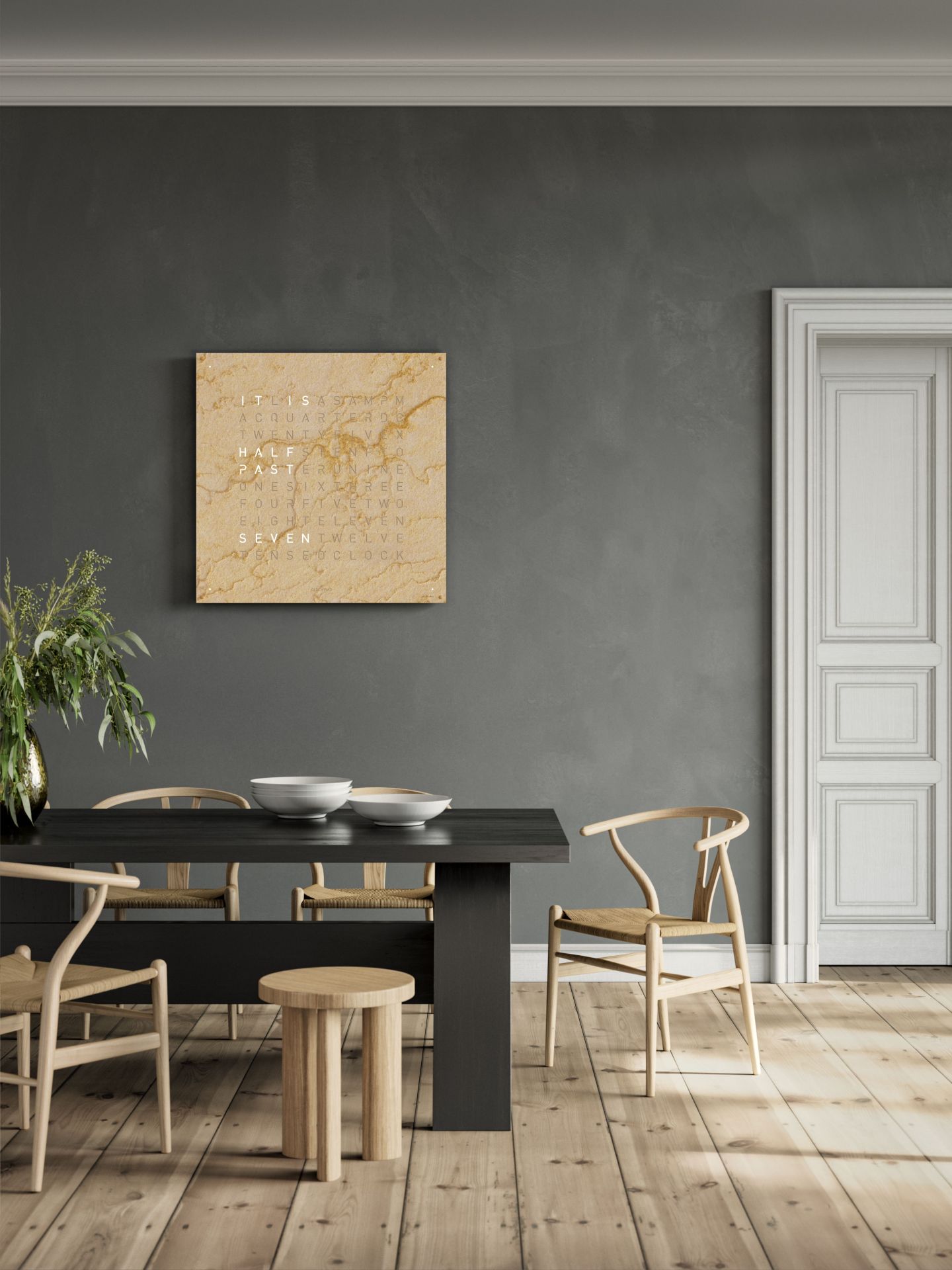 Earth 90 Creator's Edition wandklok / Tijdsobject Duits QLOCKTWO