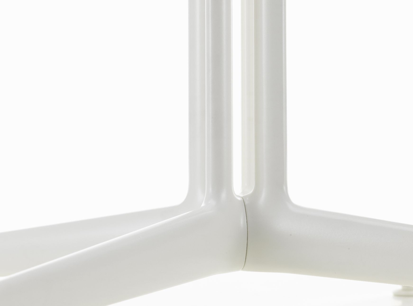 Eames Plastic Side Chair DSL RE stoel Vitra