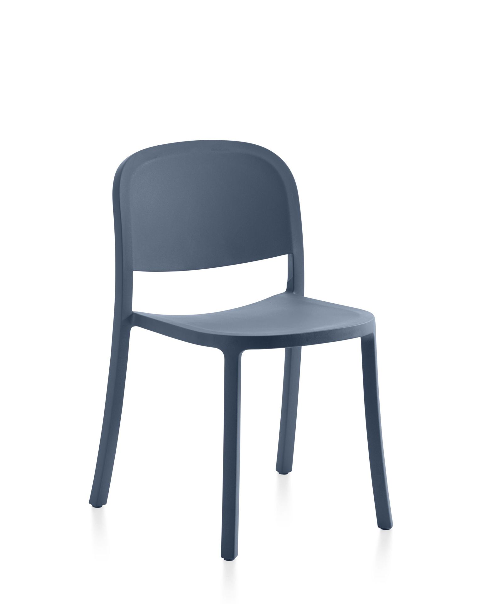 1 inch stapelbare stoel van gerecycled hout van Emeco
