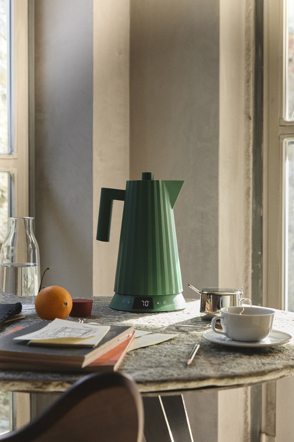 MDL21 Plisse / Plissé waterkoker met temperatuurregeling Alessi Blauw