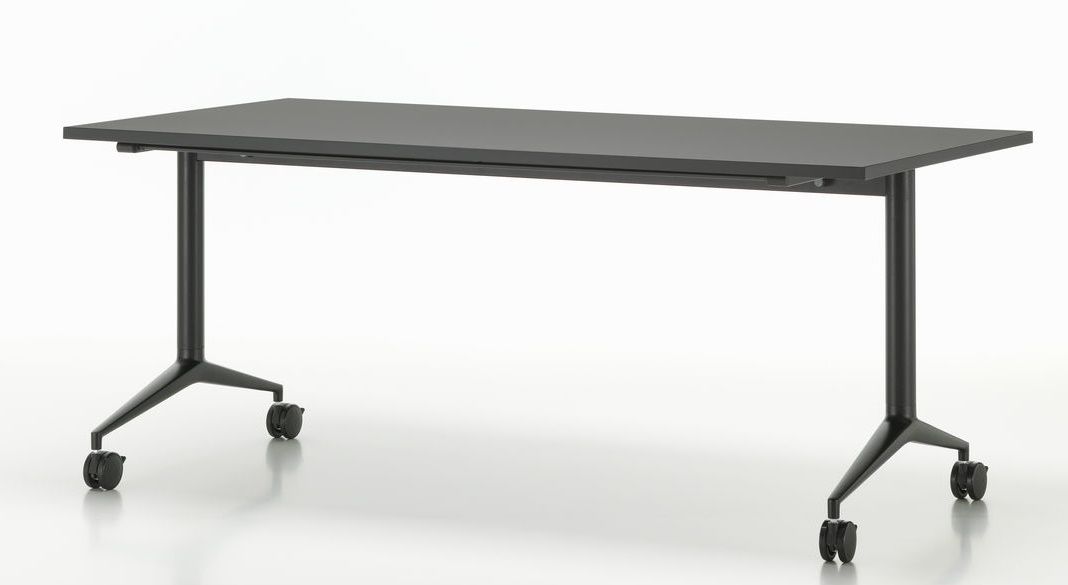 Schwarzer MedaMorph Klapptisch von Vitra, ideal als flexibler Arbeitstisch mit Rollen für Büro.