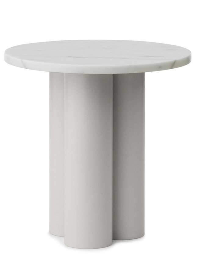 Dit Coffee Table von Normann Copenhagen, runder Beistelltisch mit Marmorplatte und drei zylindrischen Beinen.