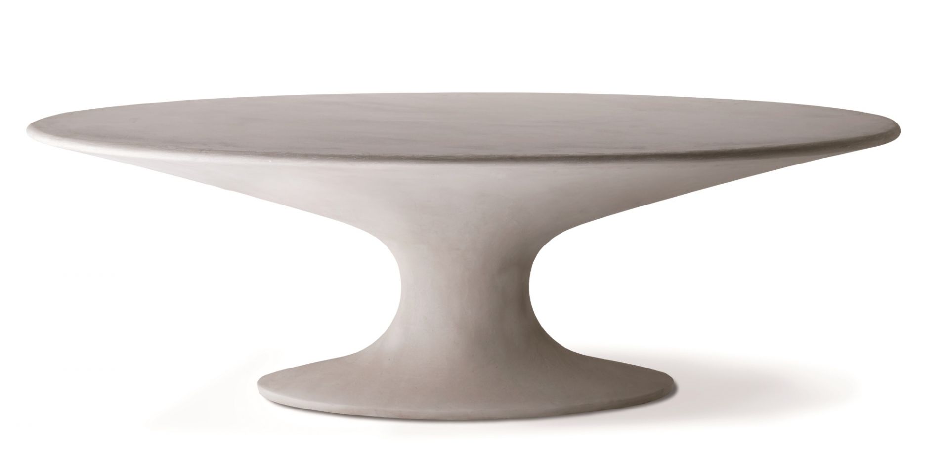 Fenice Tisch von Zanotta: Runder Esstisch aus Beton mit einzigartigem, skulpturalem Design.