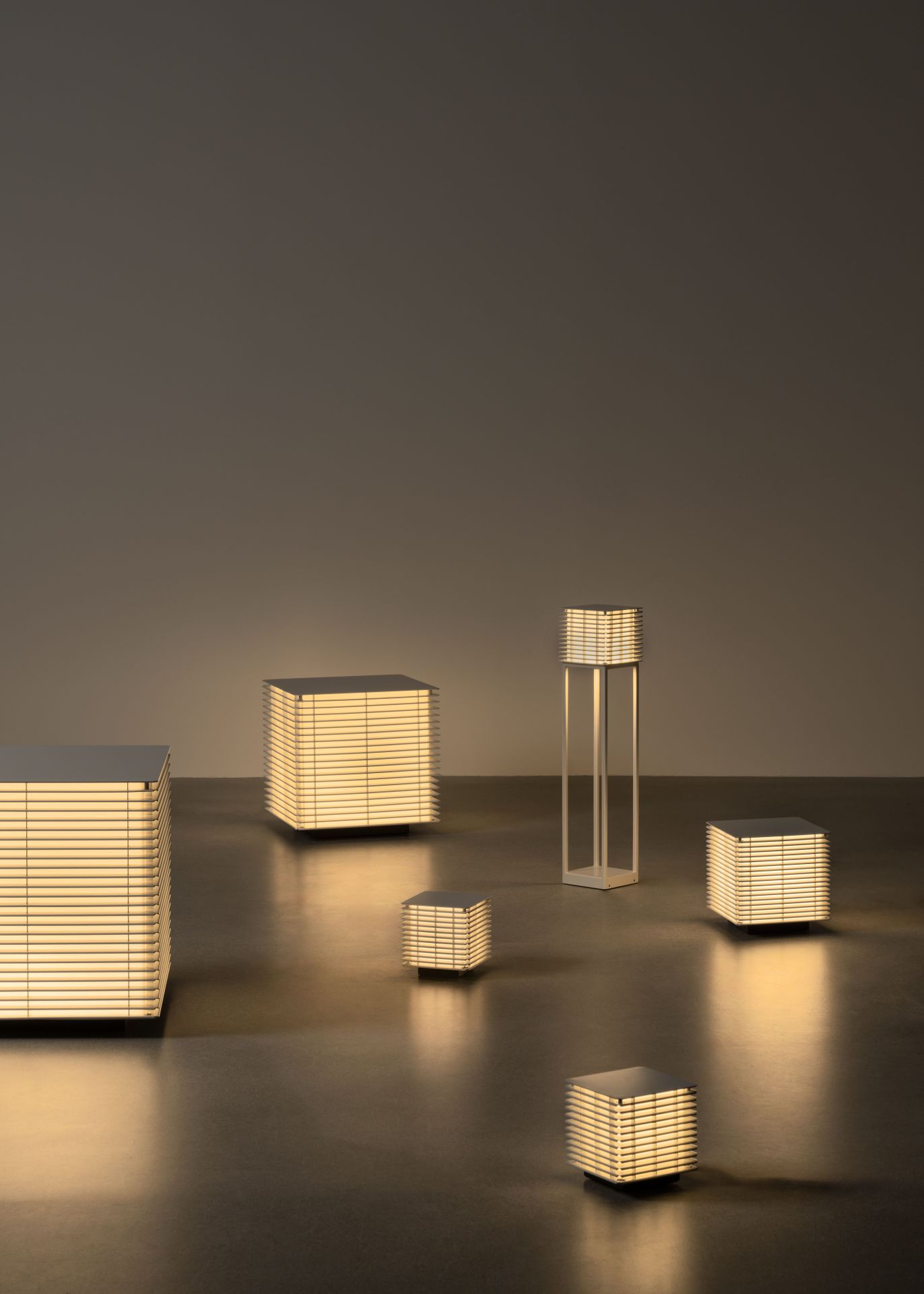 Shiro Outdoor Table lamp Tafellamp Santa & Cole