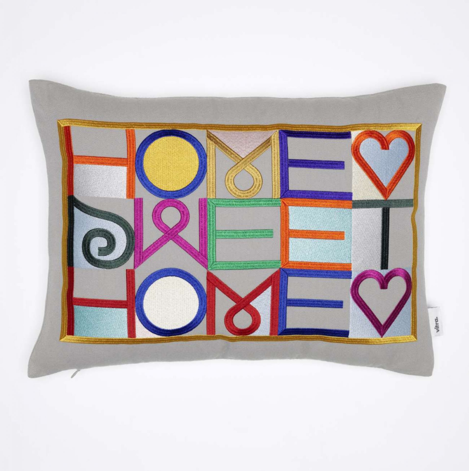 Graues Embroidered Pillow Kissen von Vitra mit farbenfrohem "Home Sweet Home" Stickmuster für Wohnzimmer und Schlafzimmer.