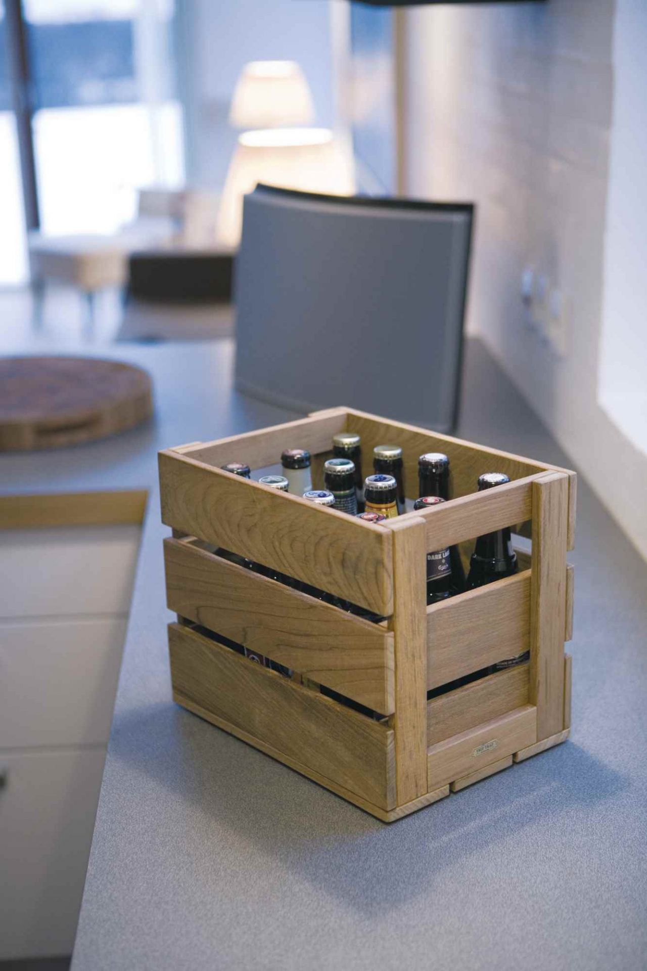 Dania Box von Skagerak: Holzbox zur Aufbewahrung von Flaschen, ideal für Küche und Bar.