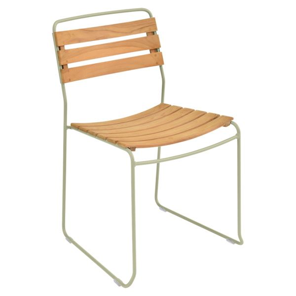 Fermob Surprising Chair Outdoor Stuhl mit Holzlatten in hellem Grün, Gartenmöbel für Terrasse und Balkon.