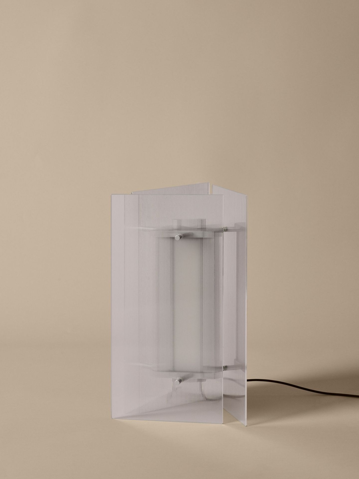 Oeste tafellamp van Ferm Living