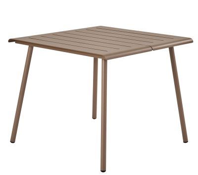 Quadratischer Vapio Tisch von Weishäupl für den Außenbereich, braunes Metall mit schmalen Tischplatten-Streifen.