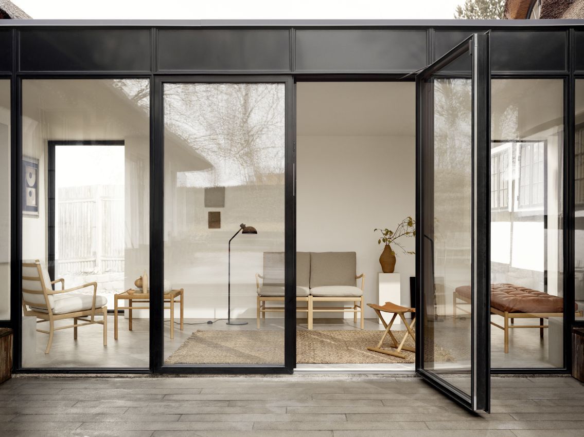 OW149-2 Colonial tweezitsbank van Carl Hansen & Søn