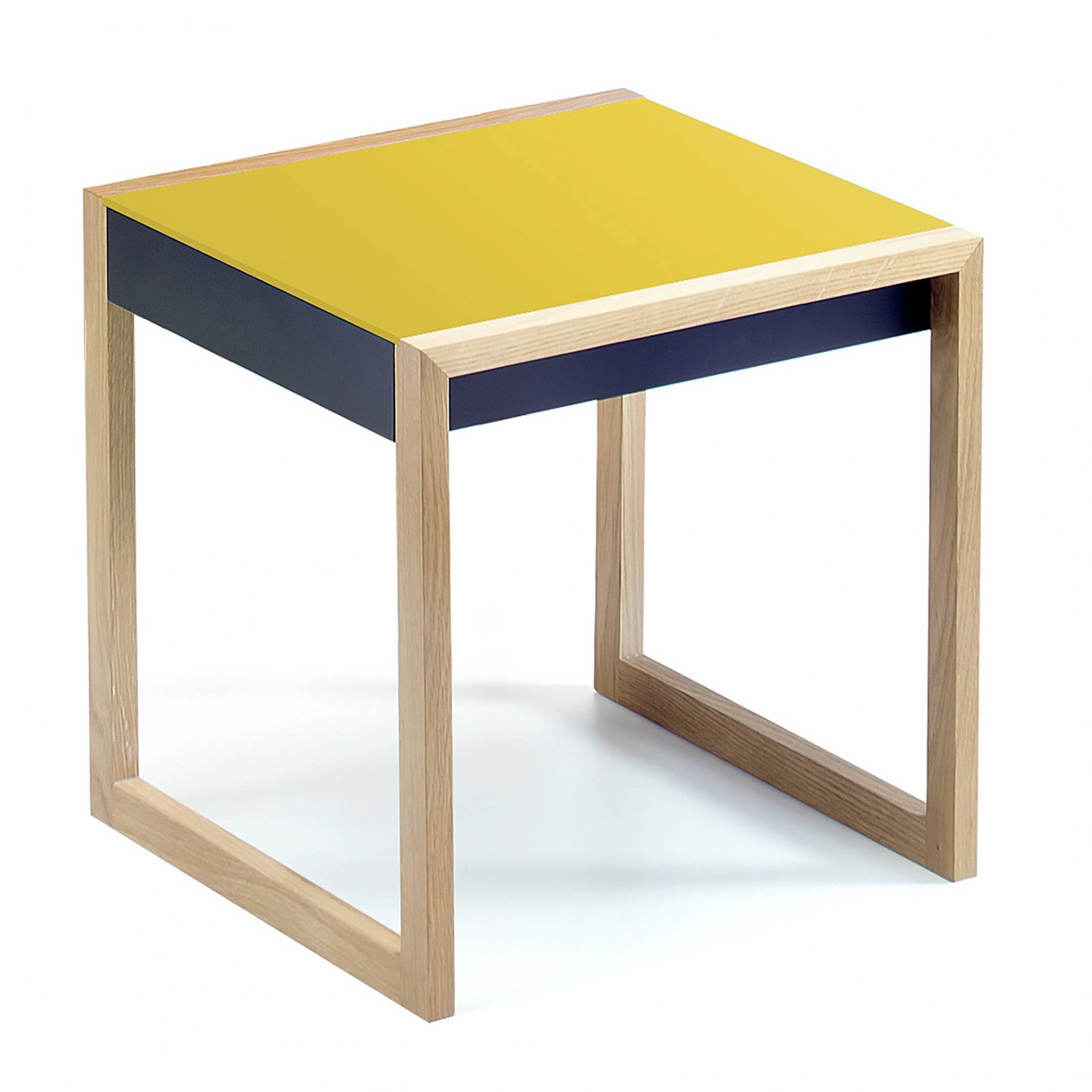 Gelber Bauhaus Satztisch aus Holz, Teil eines 4er Sets von Klein & More.
