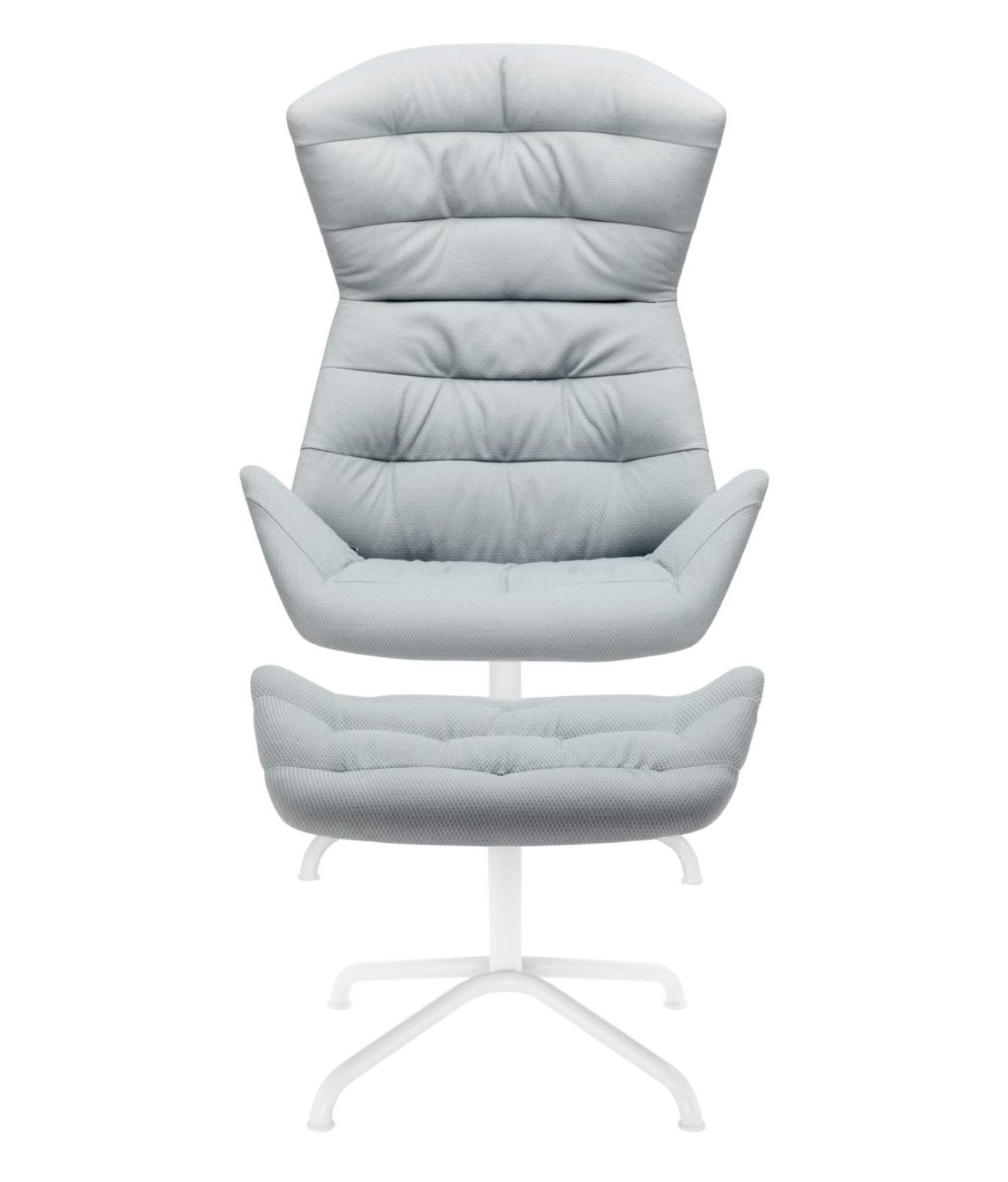 Hellblauer 808 Lounge Sessel von Thonet mit Fußhocker und weißem Drehfuß. Komfortabler Relaxsessel.
