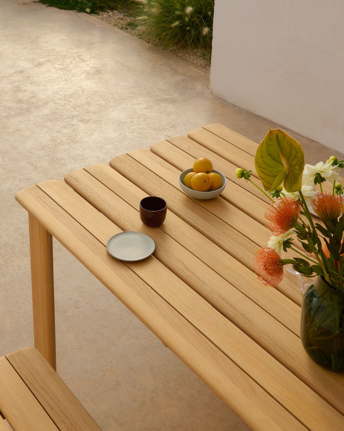 Assemble Table - Teakhouten buitentafel van Muuto