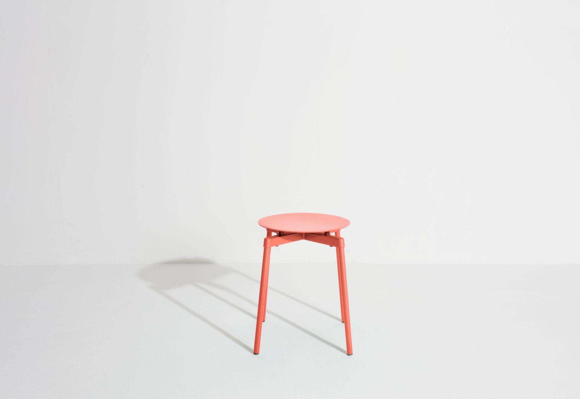 Fromme Stool kruk Petite Friture Coral