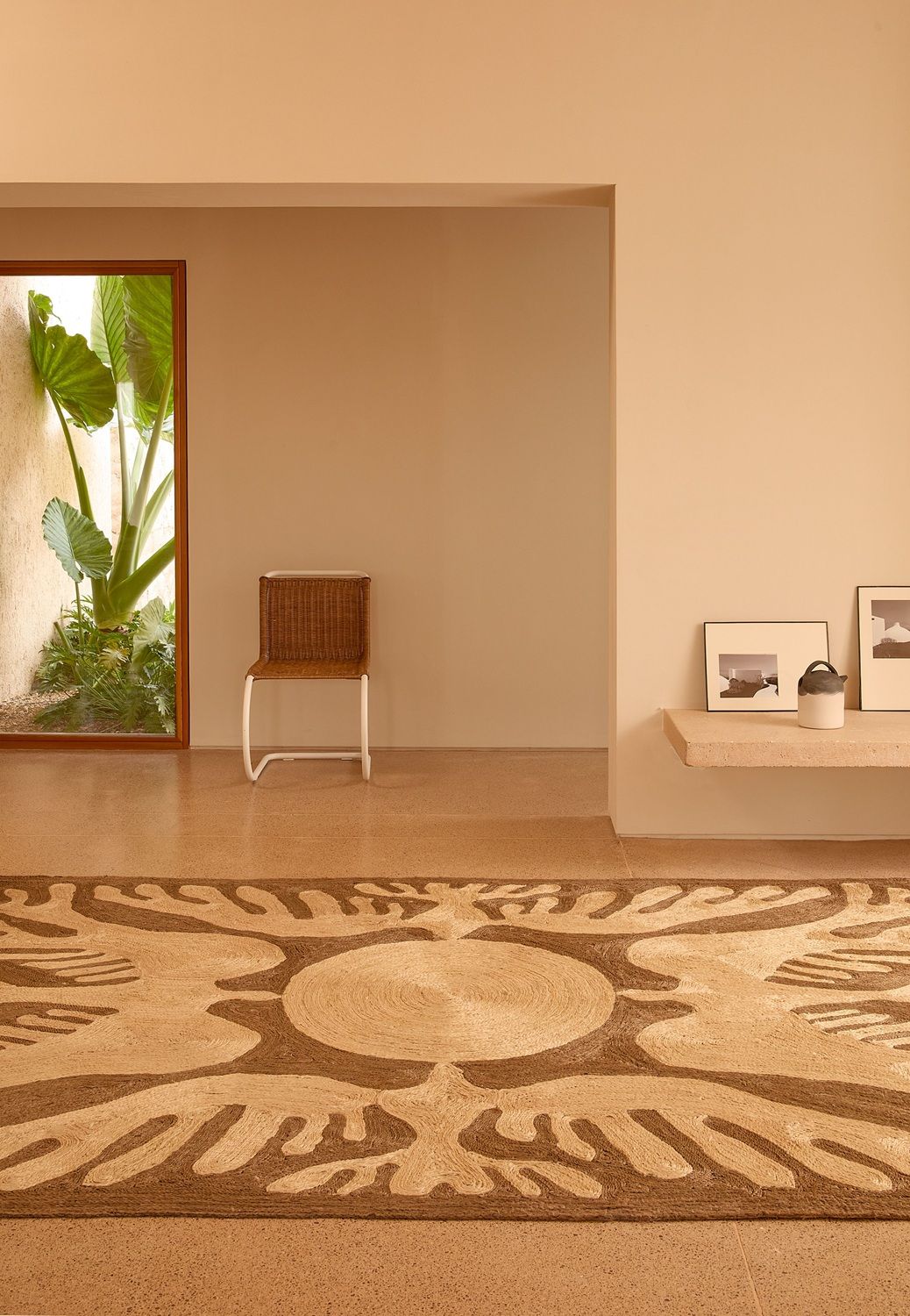 Lucia Eames Sunbirds-tapijt Charcoal Nanimarquina