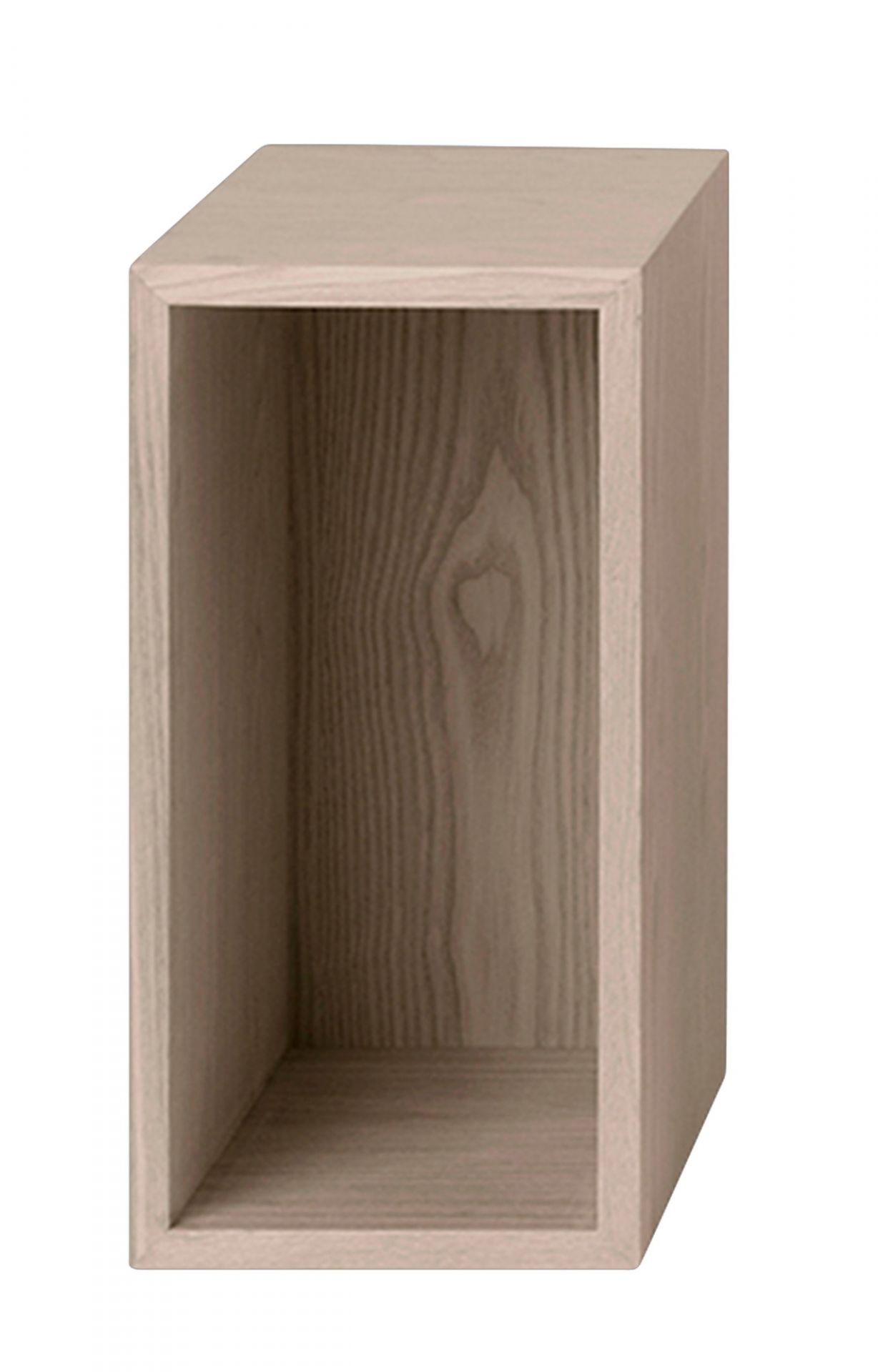 Muuto Stacked Storage System 2.0: Einzelnes, helles Holzregal zur individuellen Gestaltung von Regalsystemen.