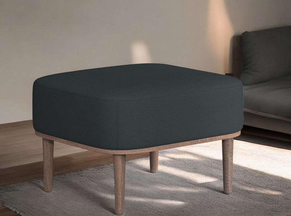 Serena Pouf Ottoman mit dunkel gebeiztem Eichenholzrahmen und Nubbio weißem Bezug. Moderner Hocker.