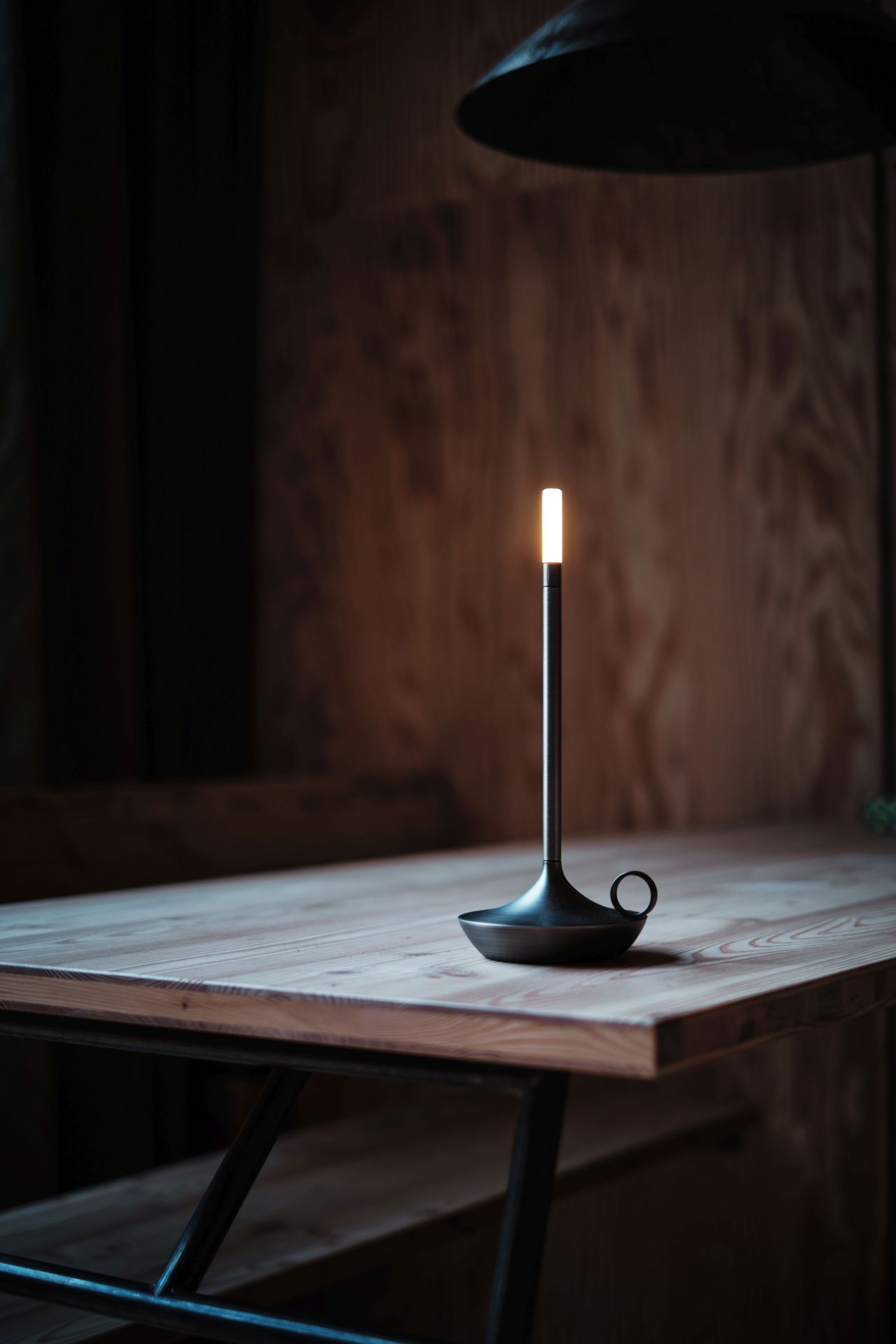 Wick draagbare acculamp / tafellamp met USB, Graypants-kleur